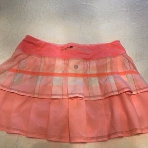 Lulu lemon pleated skirt